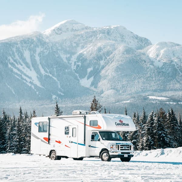 Voyager en camping-car au Canada en hiver : est-ce possible ?